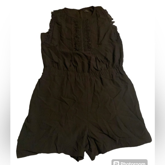 LOFT Pants - NWOT Loft small black lace adorned shorts romper with elastic waist.